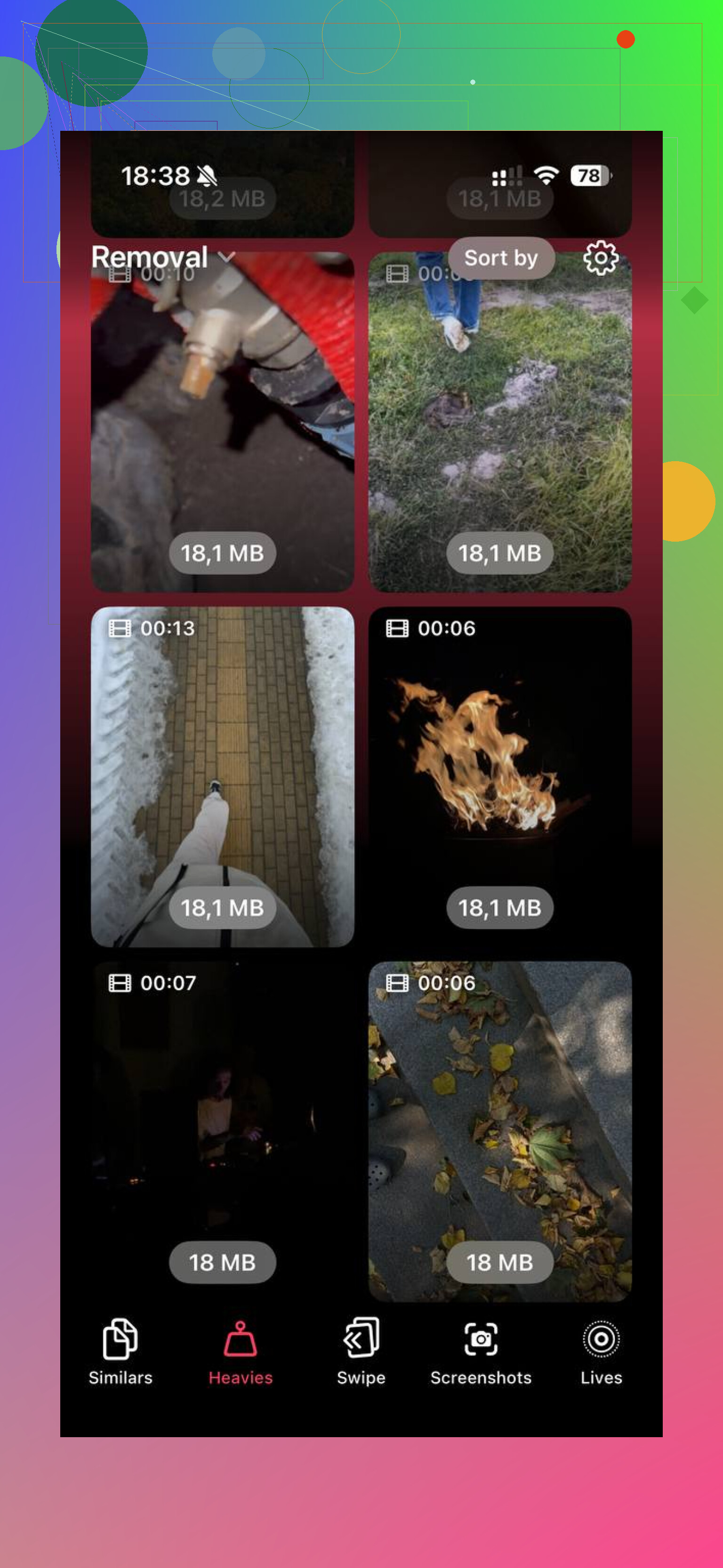 Se elimino gli allegati, verranno eliminati anche dalla mia app Foto?